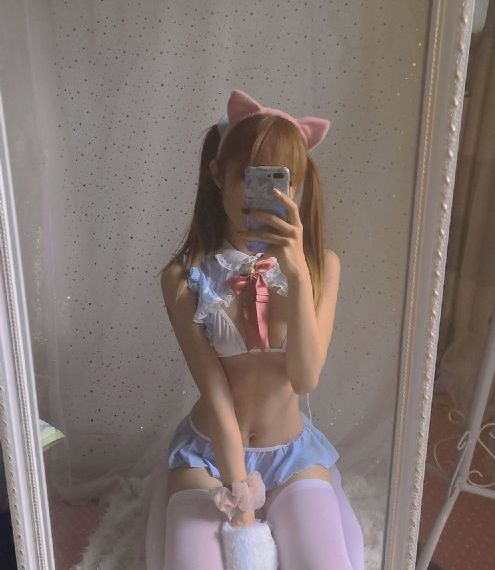 日韩色情美女脱内衣内裤图片_蓝光视频大全